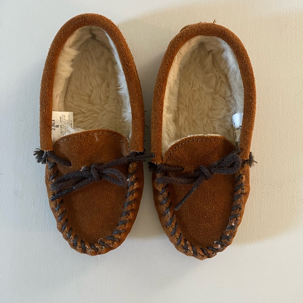 Minnetonka Tan Suede Moccasins